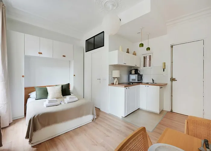 Charming Flat - Rambuteau - Mobility Lease * Parijs